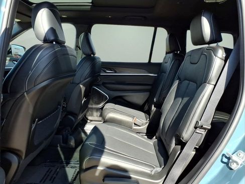 New 2026 Jeep Grand Cherokee L Limited image 5