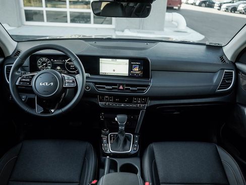 New 2026 Kia Seltos EX image 14