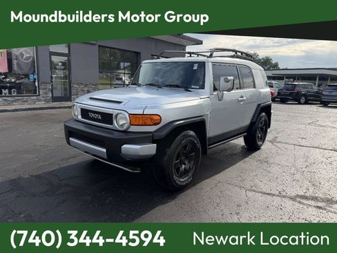 Used 2007 Toyota FJ Cruiser 4WD w/ Upgrade Pkg 2 image 1