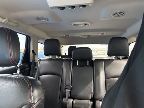 Used 2016 Dodge Journey R/T w/ Driver Convenience Group image 18