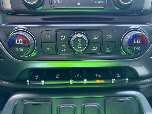 Used 2017 Chevrolet Silverado 1500 LTZ Z71 w/ LTZ Plus Package image 39