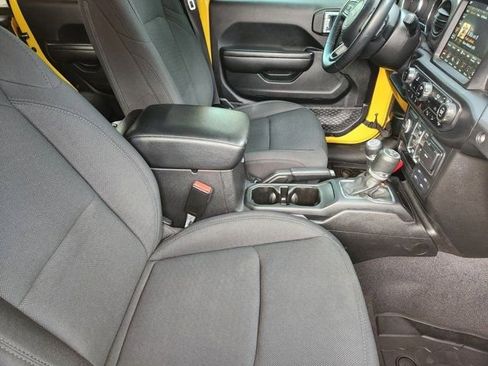 Used 2021 Jeep Wrangler Unlimited Sport image 19