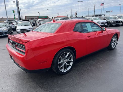Used 2022 Dodge Challenger GT image 7