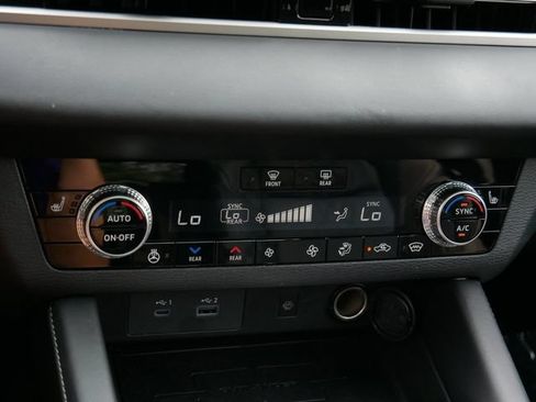 Used 2025 Mitsubishi Outlander SEL Black Edition AWD/4WD image 24