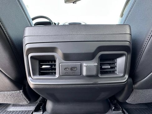Used 2021 Chevrolet Silverado 1500 LT Trail Boss w/ Convenience Package II AWD/4WD image 24