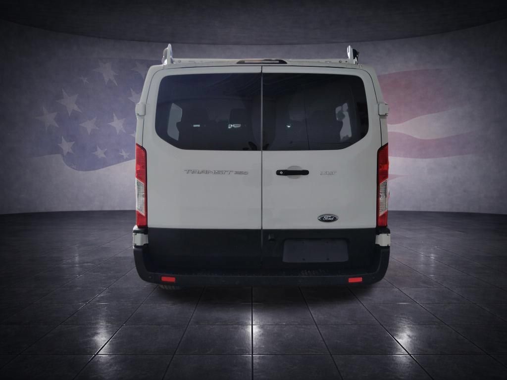 Used 2023 Ford Transit 350 XLT RWD image 4