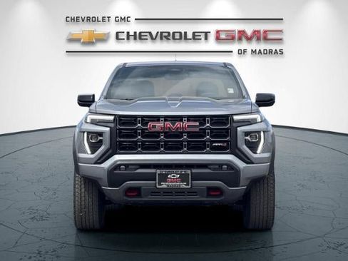 New 2026 GMC Canyon AT4 AWD/4WD image 8