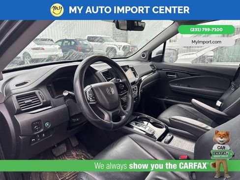 Used 2019 Honda Pilot Touring image 8