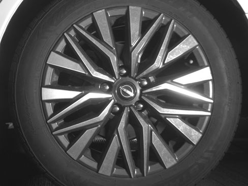 Used 2025 Nissan Altima 2.5 SV image 11