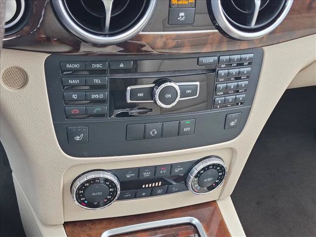 Used 2015 Mercedes-Benz GLK 350 2WD image 25