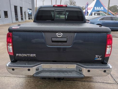 Used 2017 Nissan Frontier SV w/ SV Value Truck Package image 5