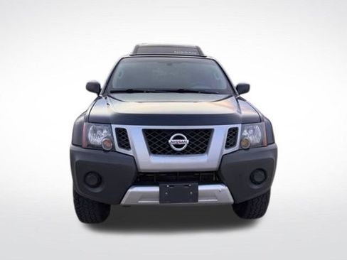 Used 2014 Nissan Xterra S AWD/4WD image 2