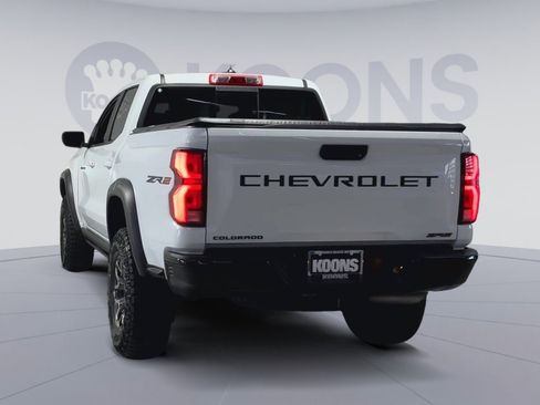 Used 2024 Chevrolet Colorado ZR2 image 10