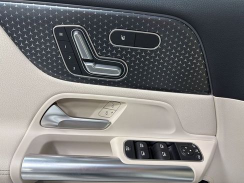 Certified 2026 Mercedes-Benz GLA 250 4MATIC image 6