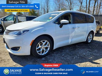 Used 2017 Chrysler Pacifica Touring Plus w/ Tire & Wheel Group