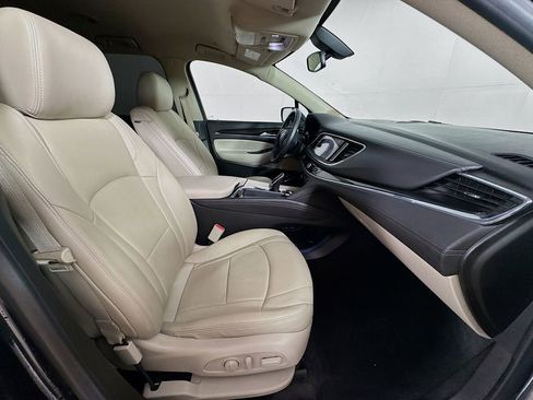 Used 2020 Buick Enclave Essence w/ Sound and Sites Package image 34