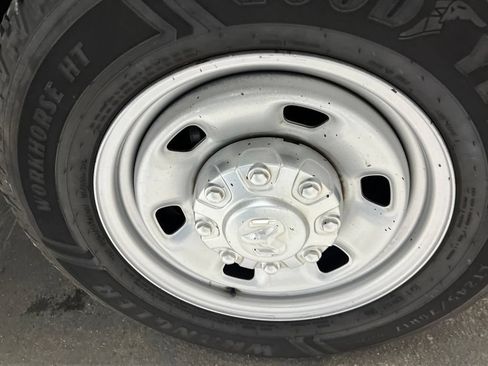 Used 2022 RAM 2500 Tradesman AWD/4WD image 41