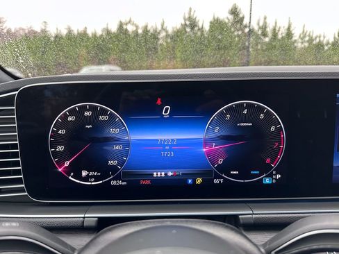 Used 2025 Mercedes-Benz GLE 350 4MATIC image 24