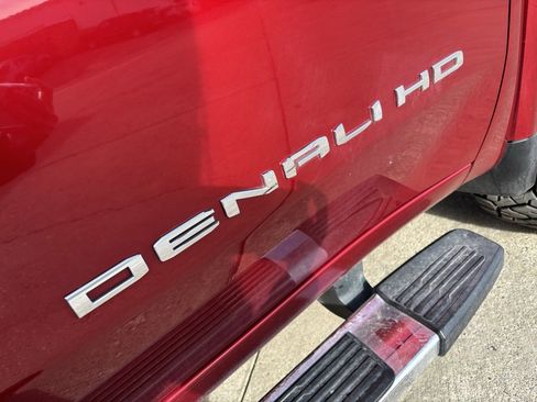 Used 2024 GMC Sierra 3500 Denali w/ Denali Reserve Package image 10