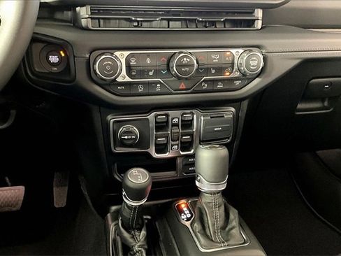 New 2026 Jeep Wrangler Sahara image 7