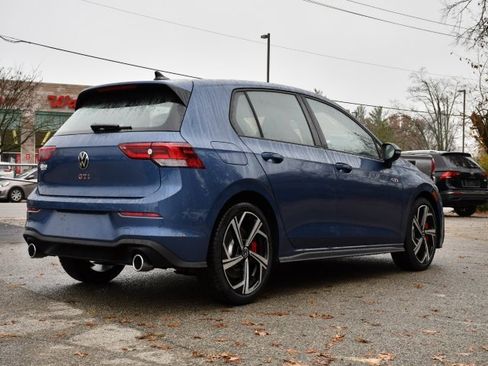 New 2026 Volkswagen GTI SE image 7