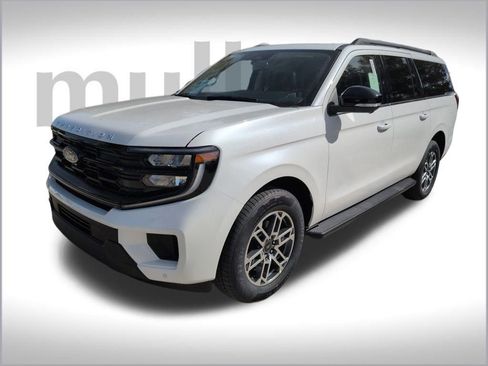 New 2025 Ford Expedition Max Active image 11
