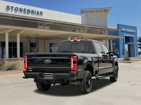 Used 2024 Ford F250 Lariat w/ Black Appearance Package image 5