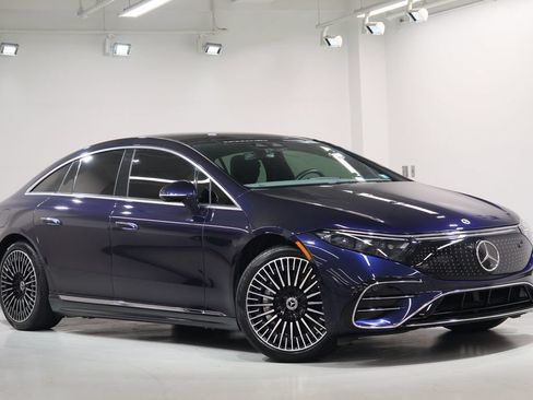 Used 2023 Mercedes-Benz EQS 450+ 4MATIC Sedan image 8