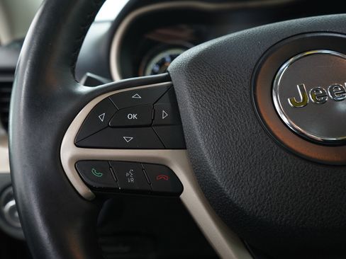 Used 2014 Jeep Cherokee Limited AWD/4WD image 26