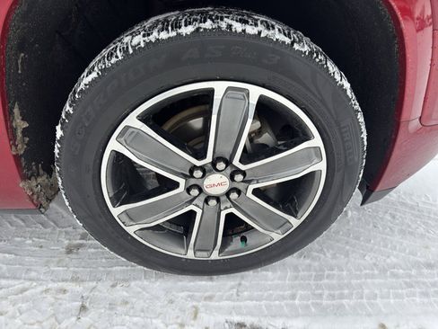 Used 2019 GMC Acadia Denali w/ Technology Package image 8