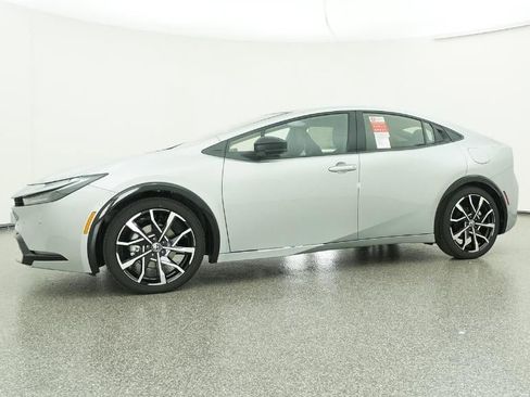 New 2026 Toyota Prius Plug-In Hybrid w/ Limited Premium Package image 18