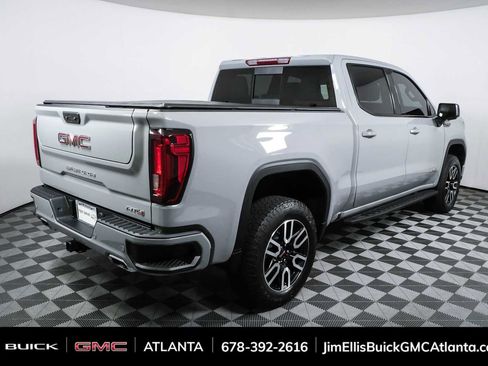 Used 2024 GMC Sierra 1500 AT4 w/ AT4 Premium Package AWD/4WD image 3
