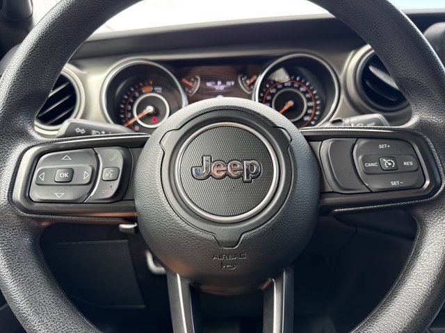 Used 2023 Jeep Wrangler Sport AWD/4WD image 16