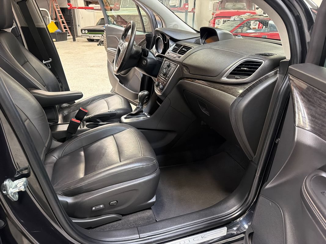 Used 2016 Buick Encore Leather FWD image 37