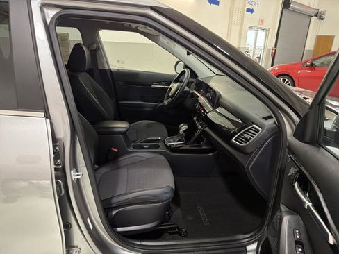 Used 2024 Kia Seltos S FWD image 35