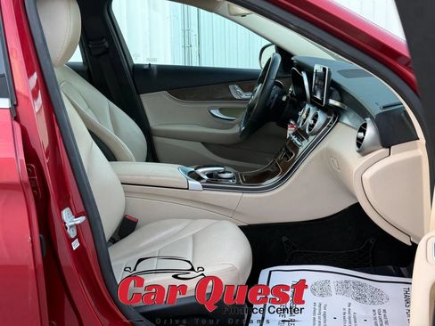 Used 2016 Mercedes-Benz C 300 Sedan w/ Surround View Package image 17