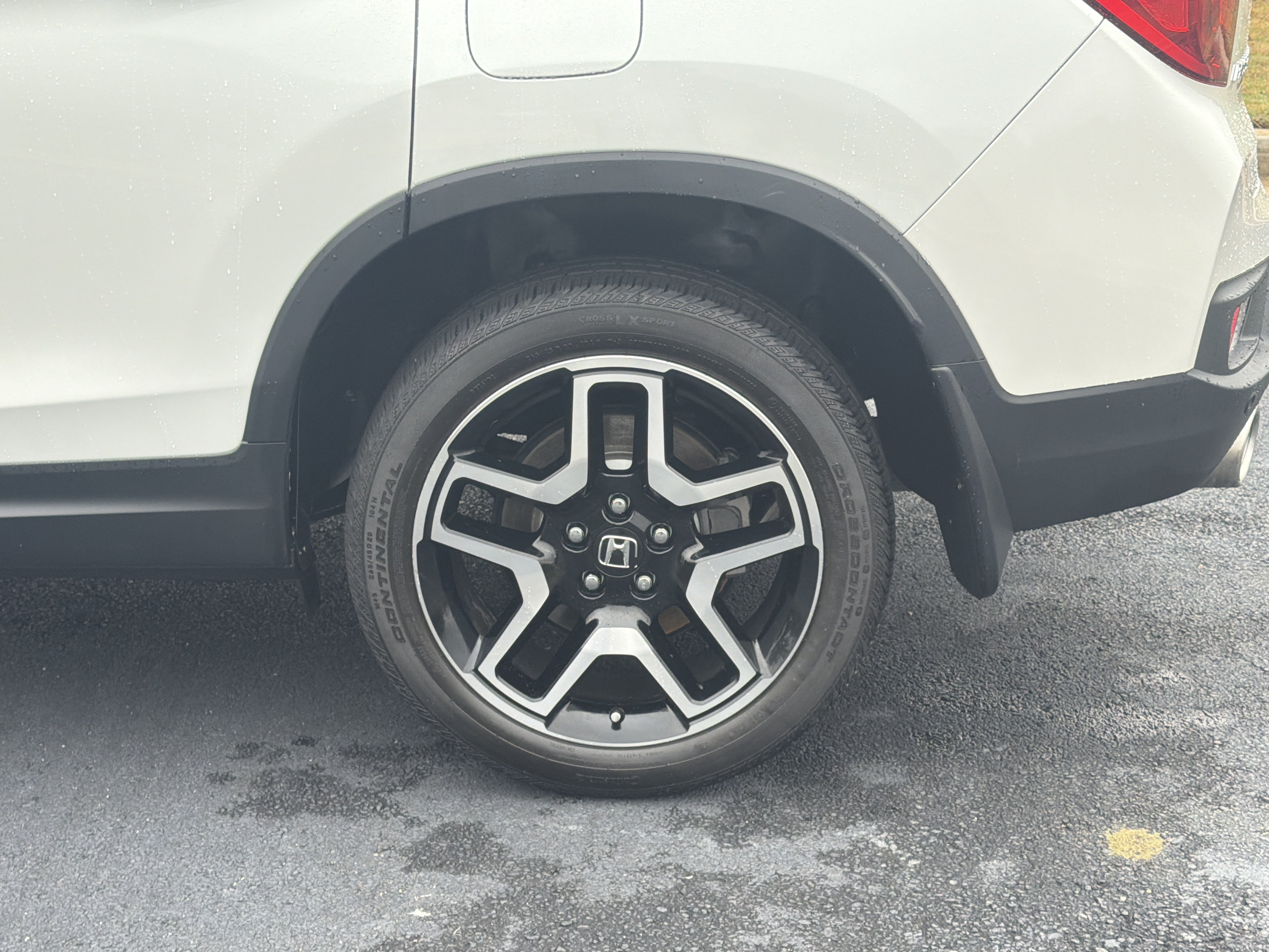 Certified 2023 Honda Passport Elite image 35