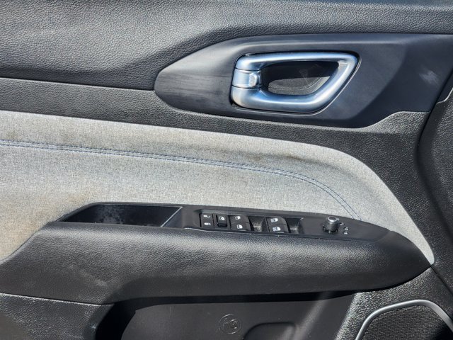 Used 2024 Jeep Compass Latitude AWD/4WD image 21