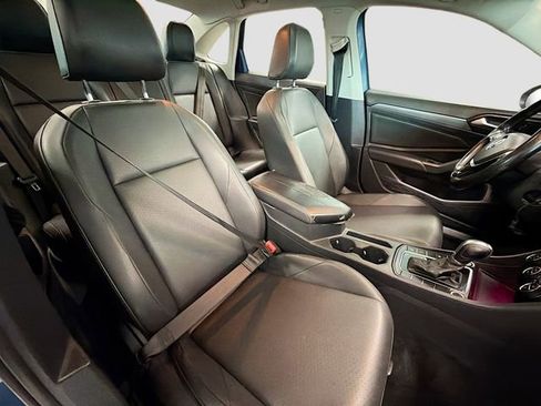 Used 2019 Volkswagen Jetta SEL image 25
