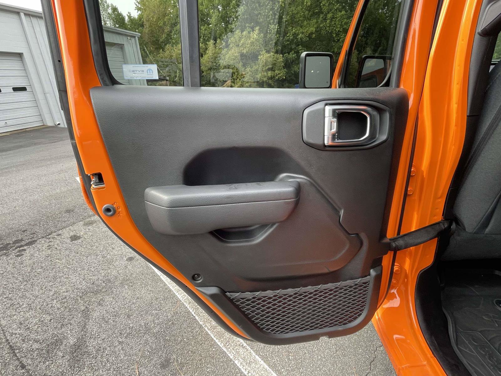 Used 2025 Jeep Wrangler Unlimited Sport AWD/4WD image 14