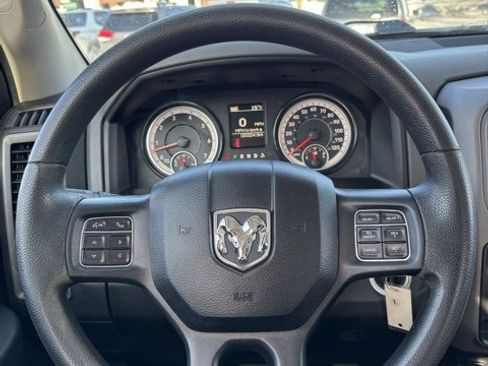 Used 2017 RAM 1500 Express w/ Express Value Package image 24