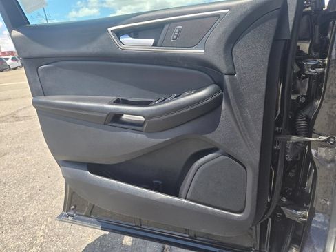 Used 2020 Ford Edge SEL AWD/4WD image 13