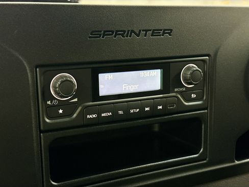Used 2025 Mercedes-Benz Sprinter 2500 image 15