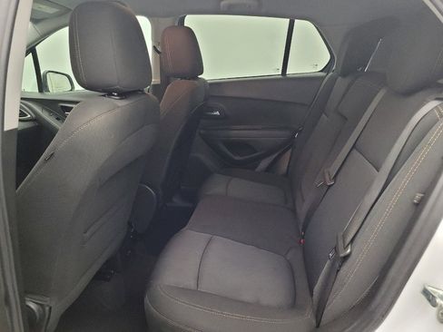 Used 2020 Chevrolet Trax LT image 18