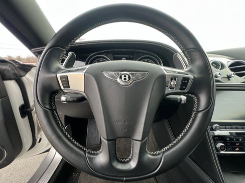 Used 2016 Bentley Continental GT V8 S image 21