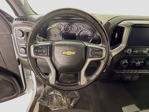 Used 2023 Chevrolet Silverado 2500 LT w/ Convenience Package image 13