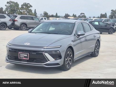 Used 2024 Hyundai Sonata SEL image 1