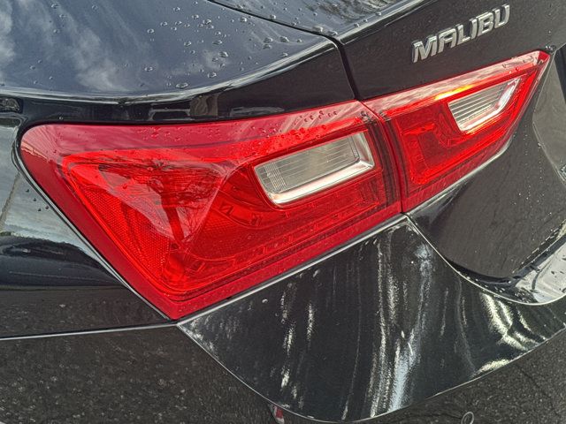 Used 2025 Chevrolet Malibu LT FWD image 11