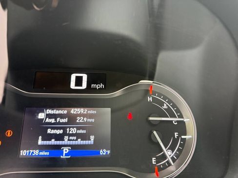 Used 2018 Honda Pilot Elite image 16
