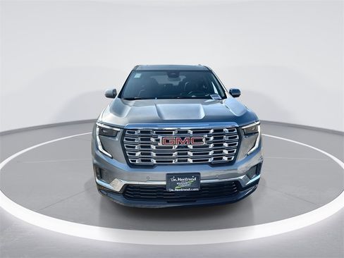 New 2026 GMC Acadia Denali w/ Super Cruise Package image 3